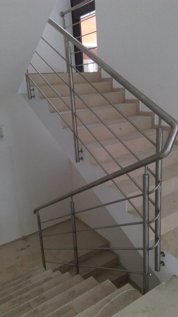 balustrady schodowe